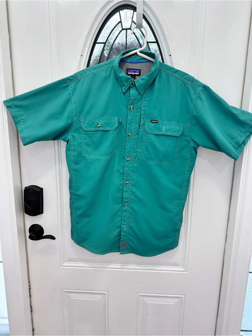 Patagonia Sol Patrol II Short-Sleeve Button-Up Shirt in Green SZ M - Picture 3 of 6